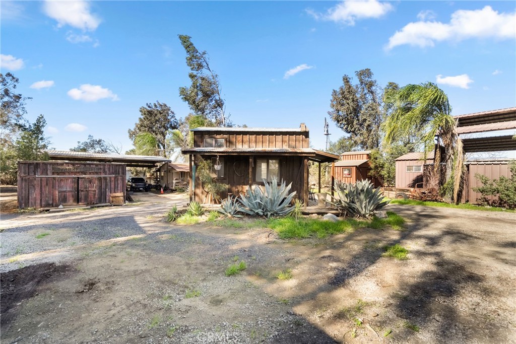 6091 Appaloosa Avenue