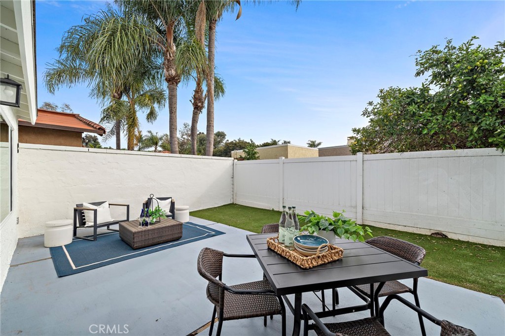 26652 Paseo Rosarito