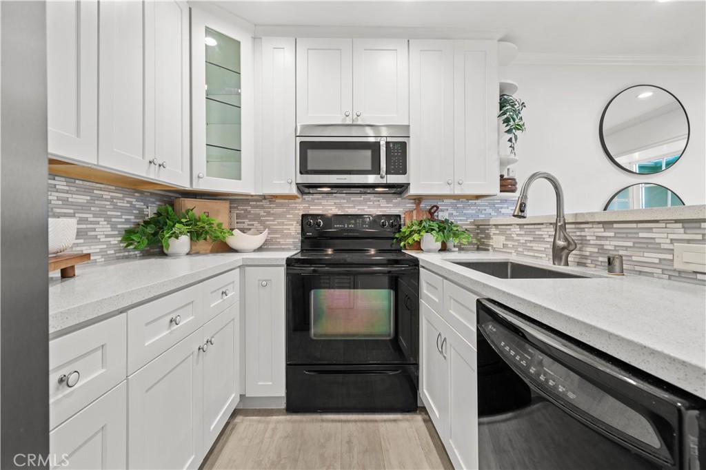 1845 Anaheim Avenue 9B