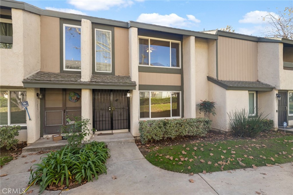 1667 Honeywood Court