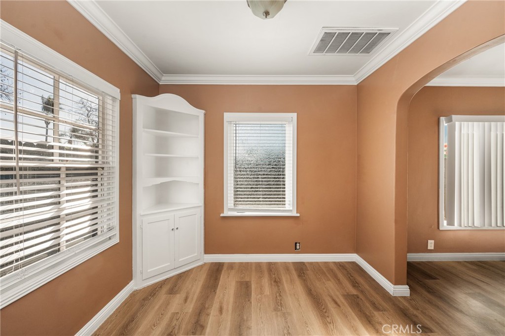 801 W 17th Street
