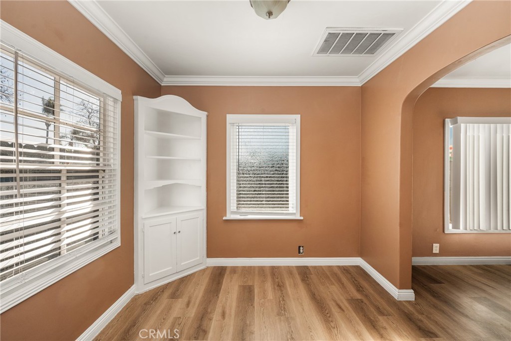 801 W 17th Street