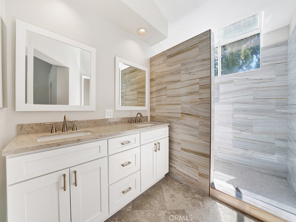 304 N Hickory Branch Lane