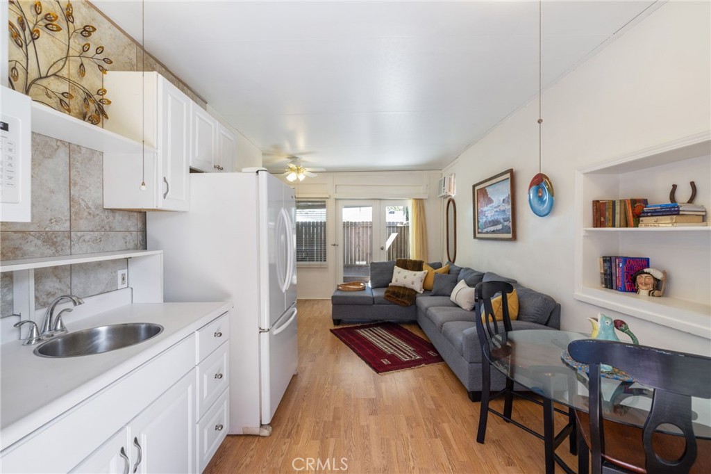 123 Orange Grove Avenue