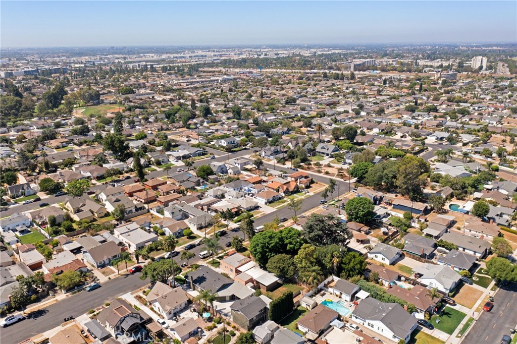 123 Orange Grove Avenue