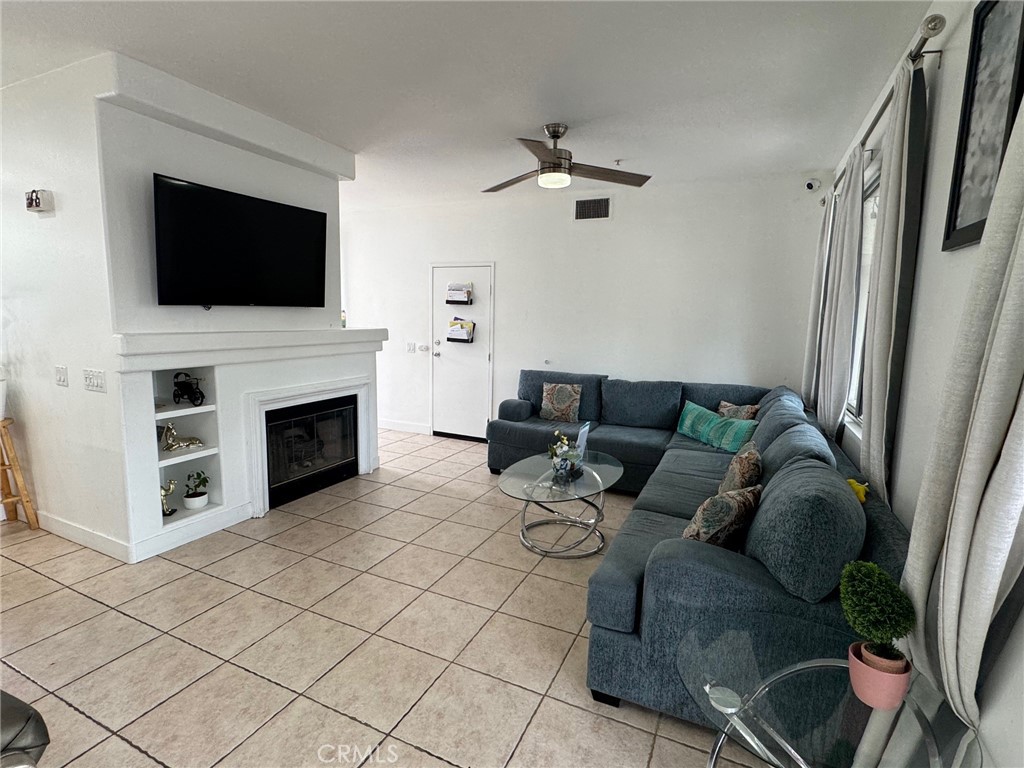 229 Seacountry