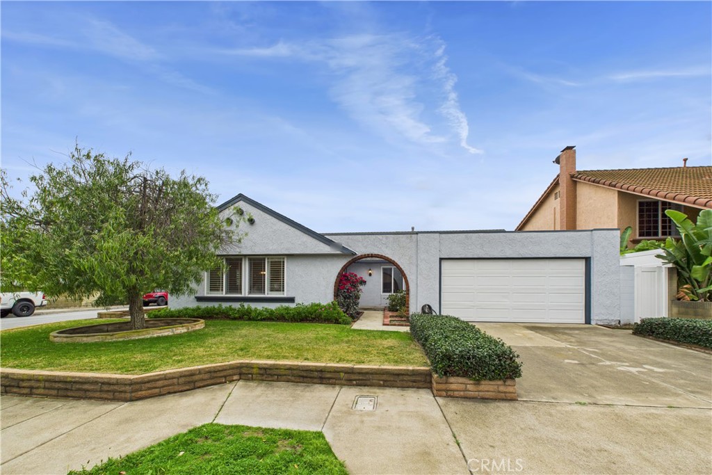 5270 Vista Hermosa