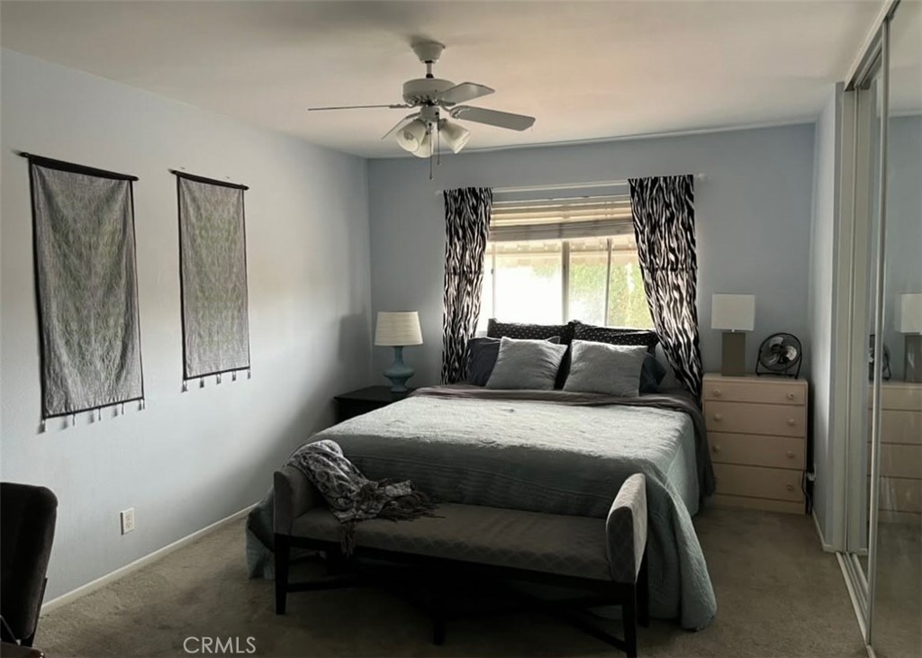 2042 W Beverly Drive