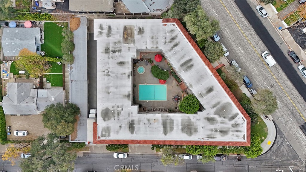 3907 La Crescenta 208