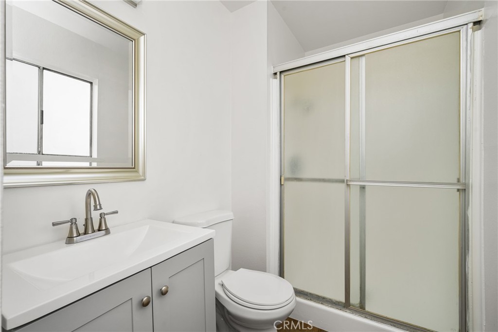 700 W La Veta Avenue K3