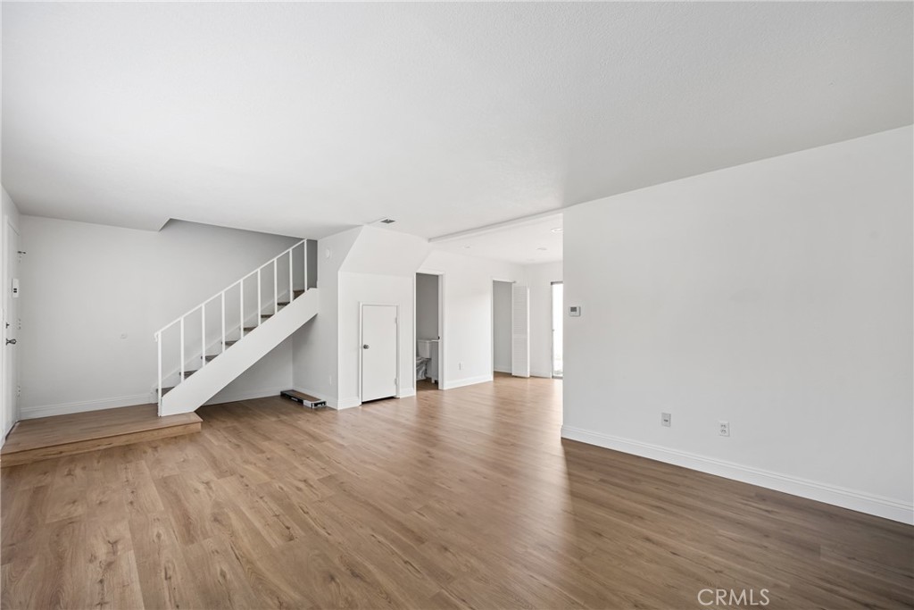 700 W La Veta Avenue K3