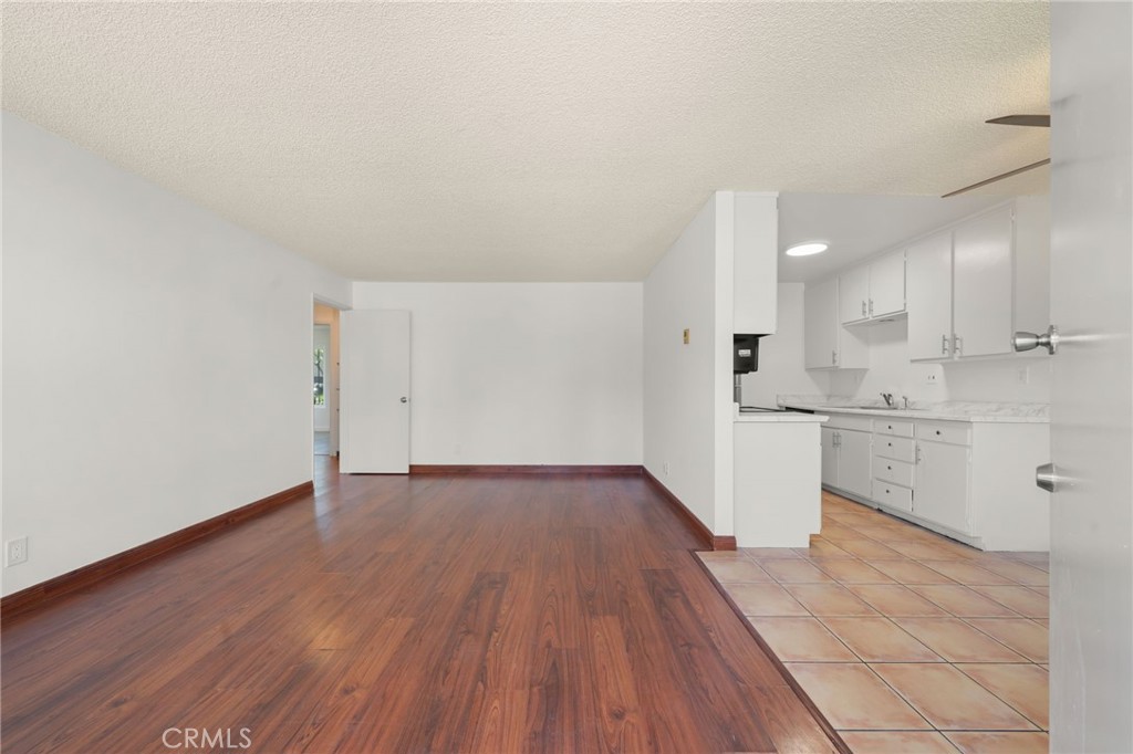 5500 5500 Ackerfield Avenue 501