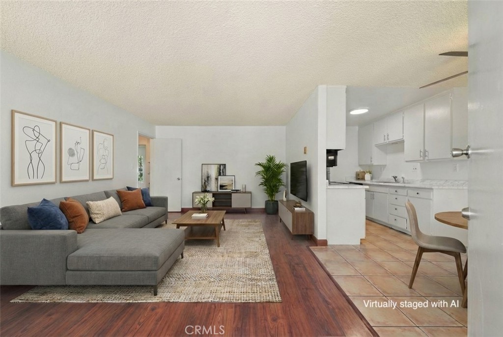 5500 5500 Ackerfield Avenue 501