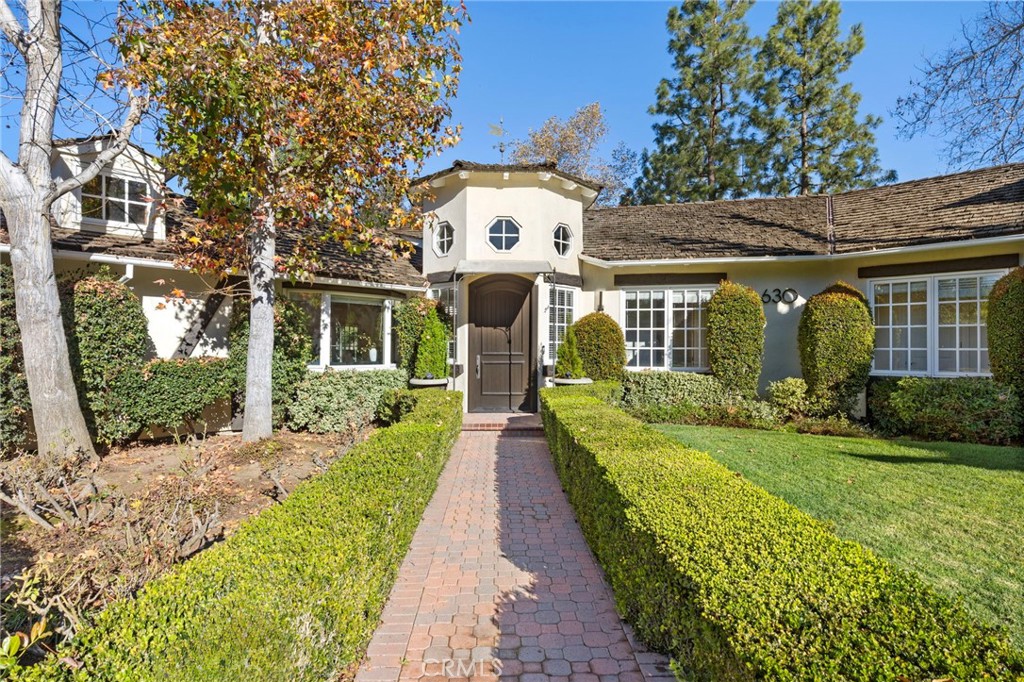 630 W Devon