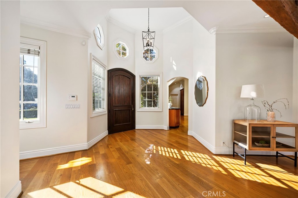 630 W Devon