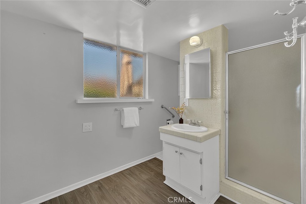 3312 Orangewood Avenue