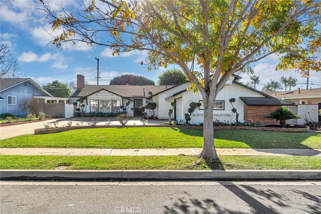 3312 Orangewood Avenue