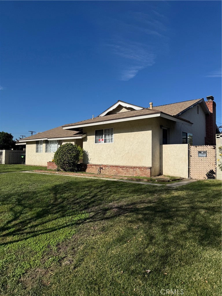 285 East McKinley Avenue