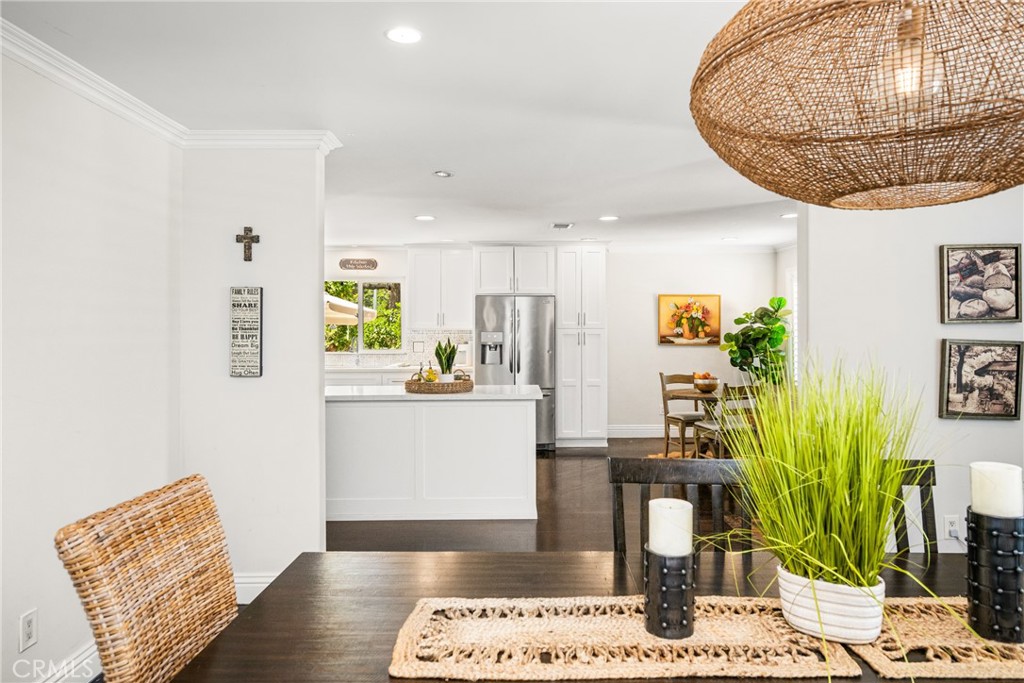 1520 E Newcrest Drive