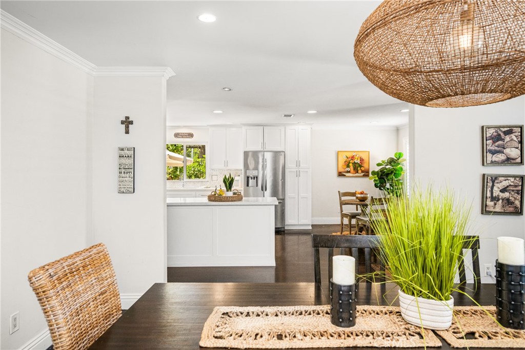 1520 E Newcrest Drive