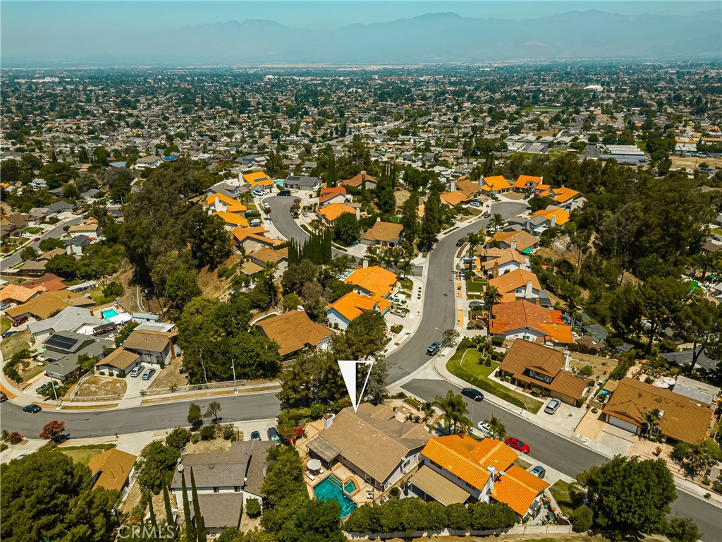 1520 E Newcrest Drive