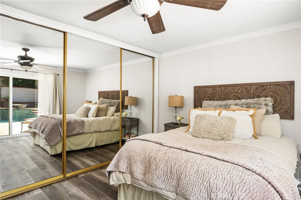 1520 E Newcrest Drive