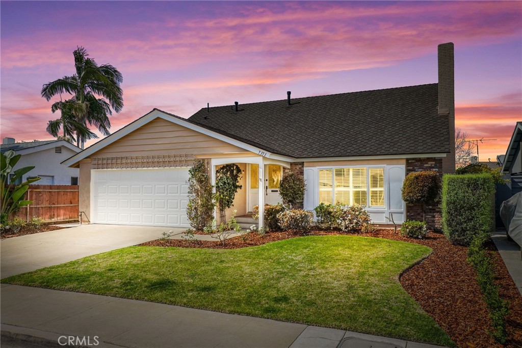 7371 Spruce Circle