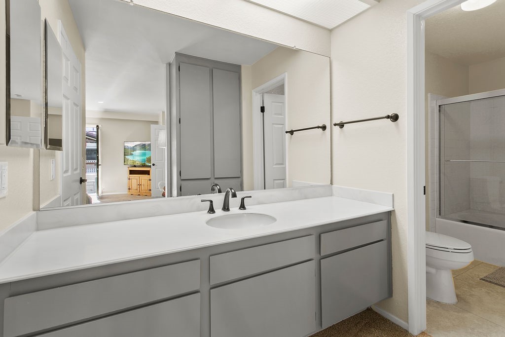 21372 Brookhurst 226