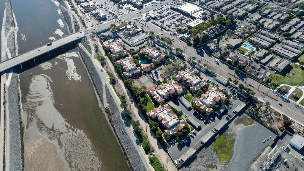 21372 Brookhurst 226