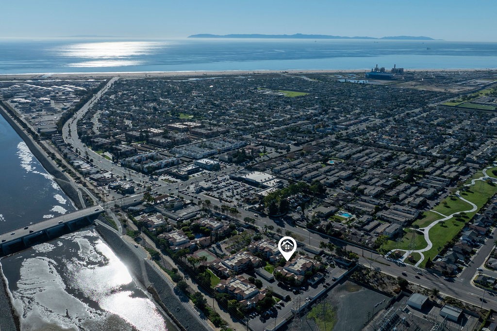 21372 Brookhurst 226