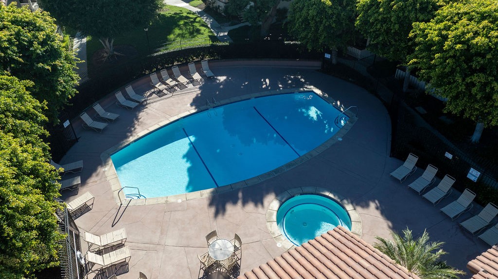 21372 Brookhurst 226