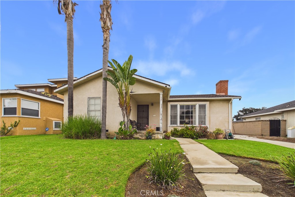 1331 E Marshall