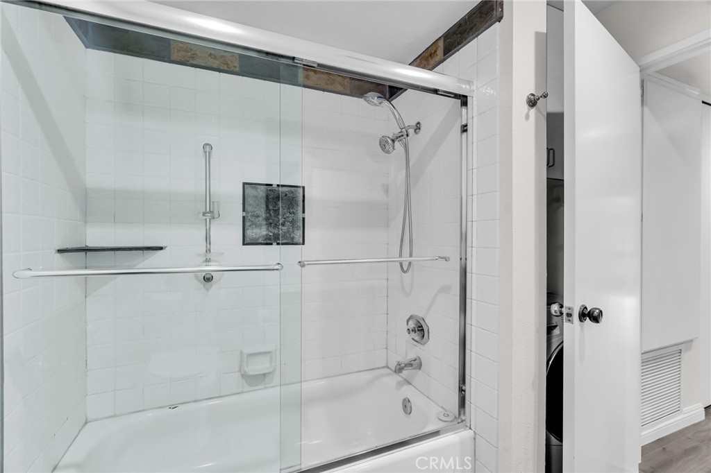 4260 4260 Via Arbolada 206