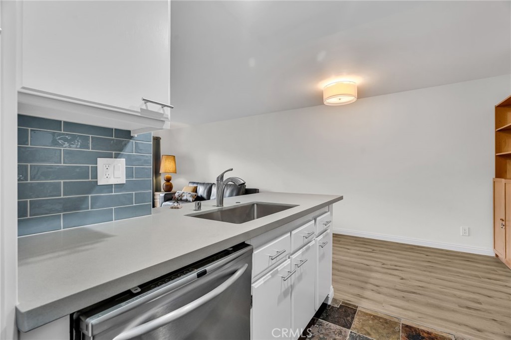 4260 4260 Via Arbolada 206