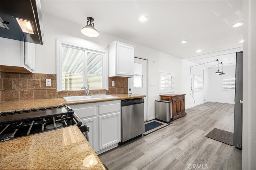 16222 Monterey Lane 81