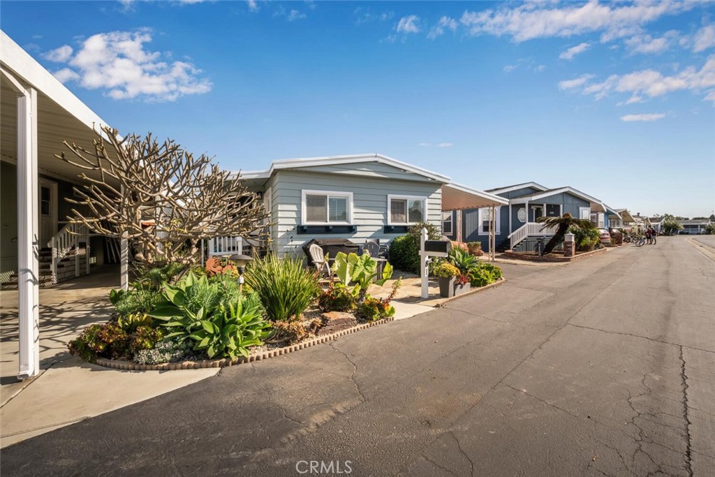 16222 Monterey Lane 81