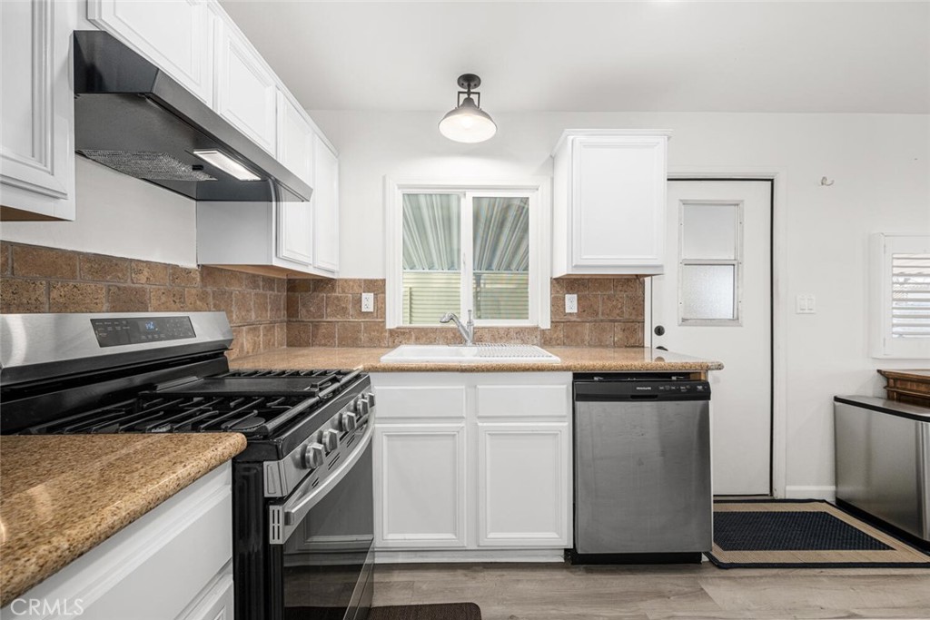 16222 Monterey Lane 81