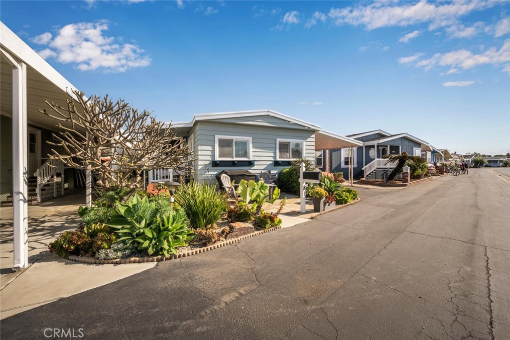 16222 Monterey Lane 81