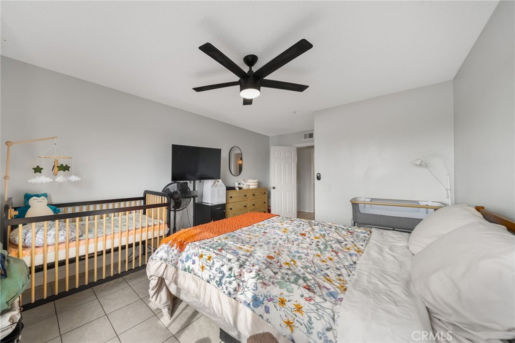 450 E 4th Street 344