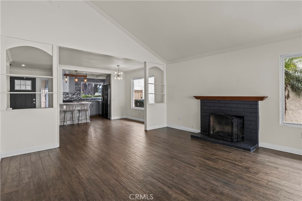6771 Vista Loma