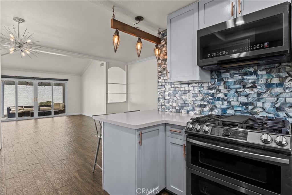 6771 Vista Loma