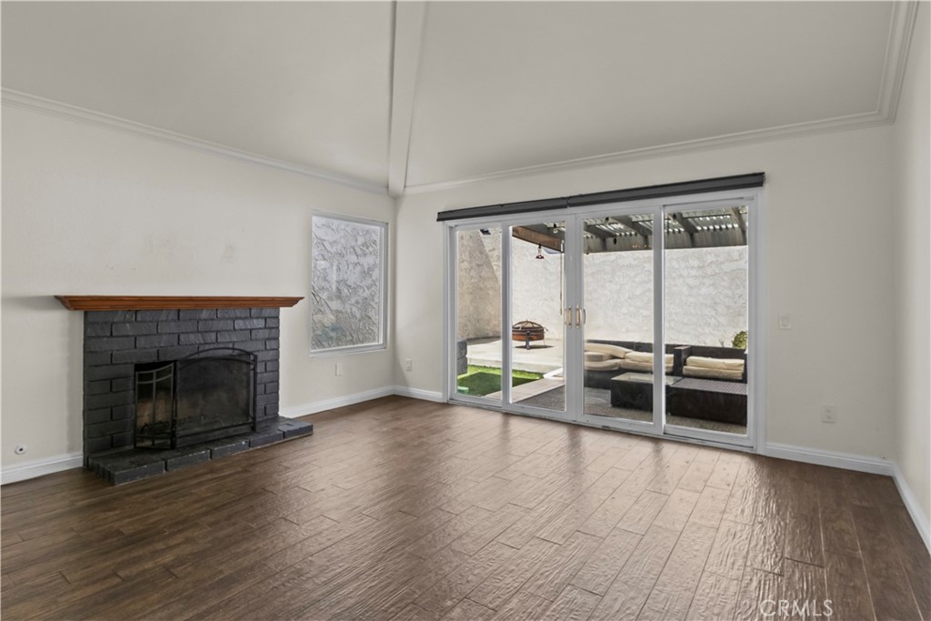 6771 Vista Loma