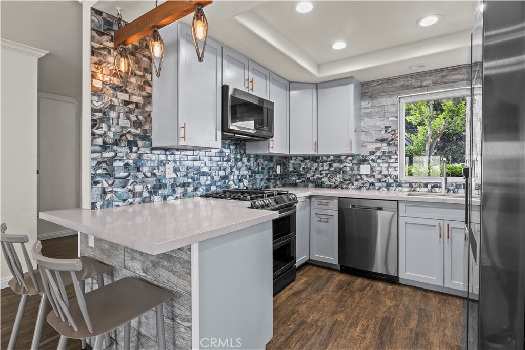 6771 Vista Loma