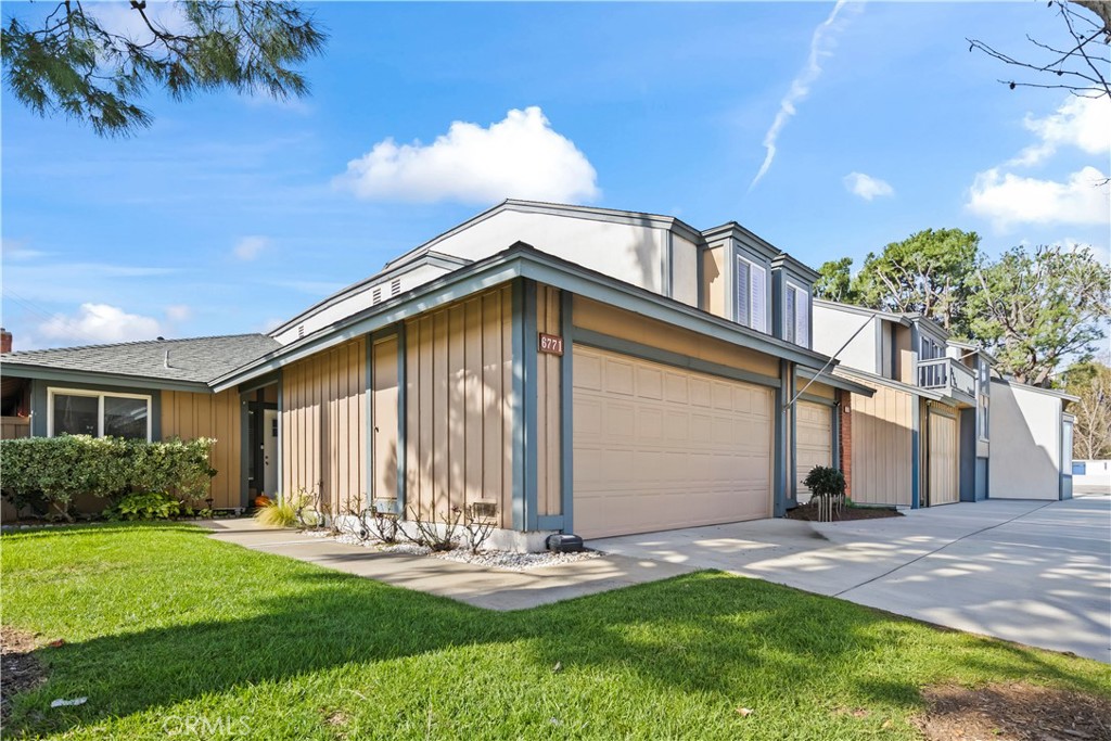 6771 Vista Loma