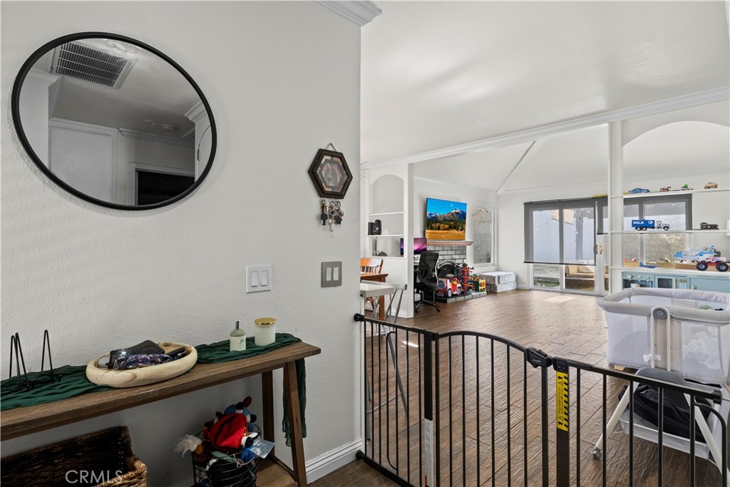 6771 Vista Loma