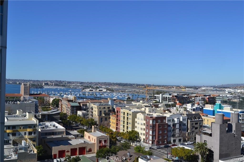 300 W Beech Street 1204