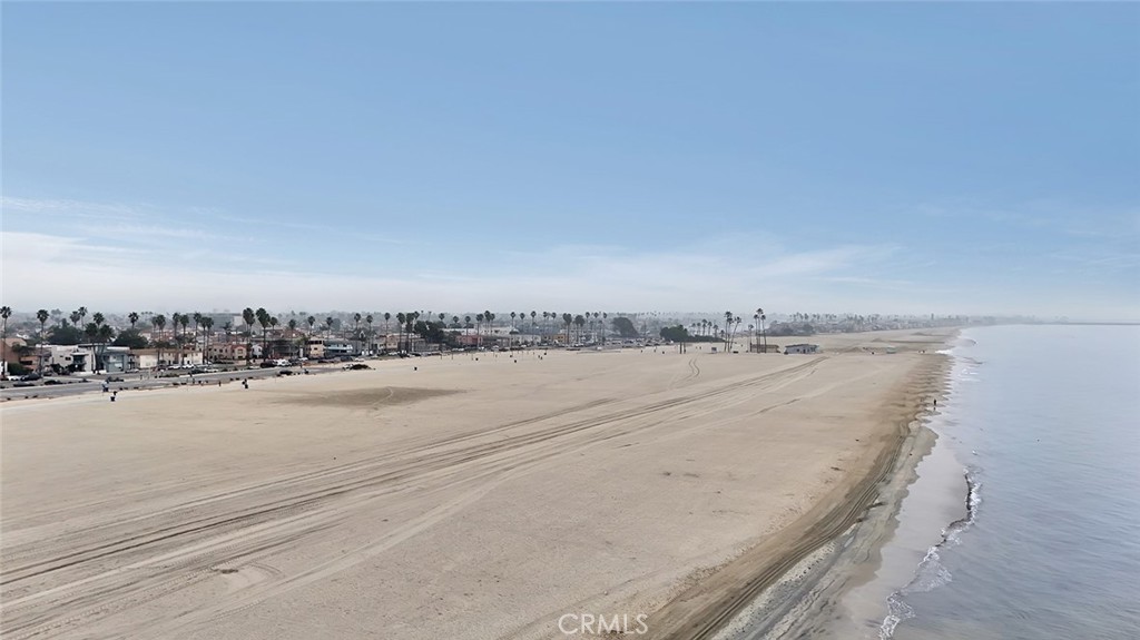 5125 E. Ocean Blvd #B