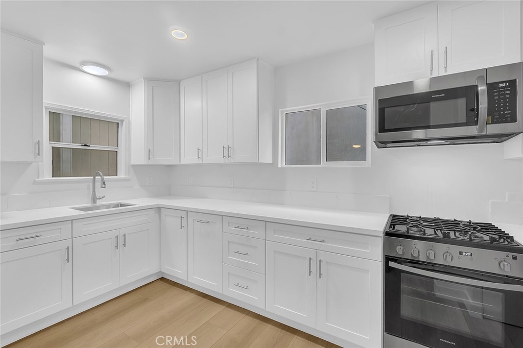 5125 E. Ocean Blvd #B