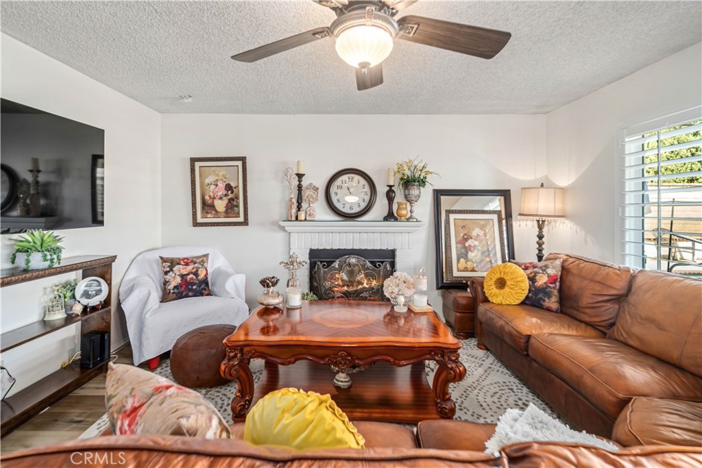 4535 TALENTO Way