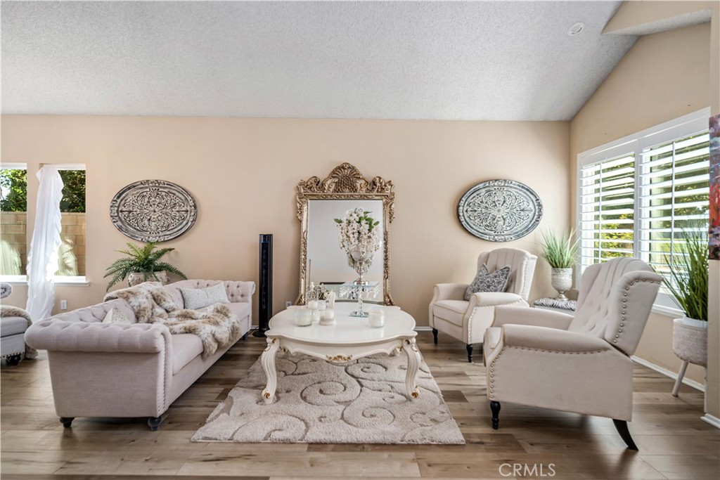 4535 TALENTO Way